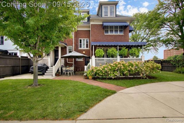 900 Taylor Street, Detroit, MI 48202