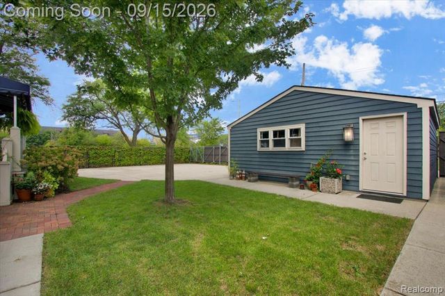 900 Taylor Street, Detroit, MI 48202