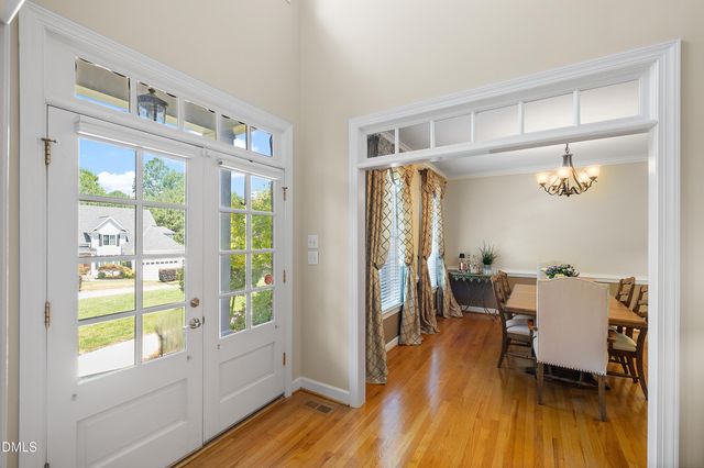 102 Poppleford Place, Cary, NC 27518