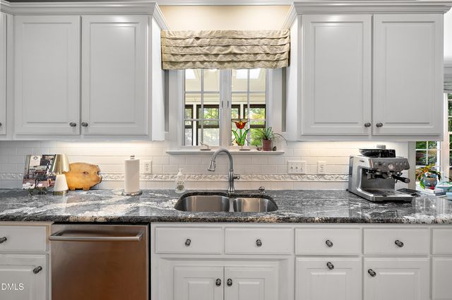 102 Poppleford Place, Cary, NC 27518