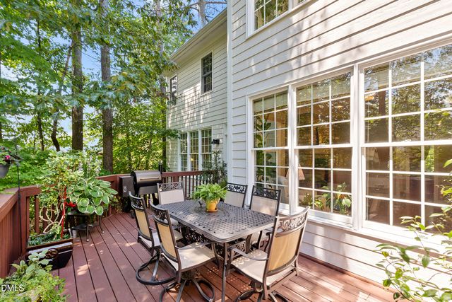 102 Poppleford Place, Cary, NC 27518