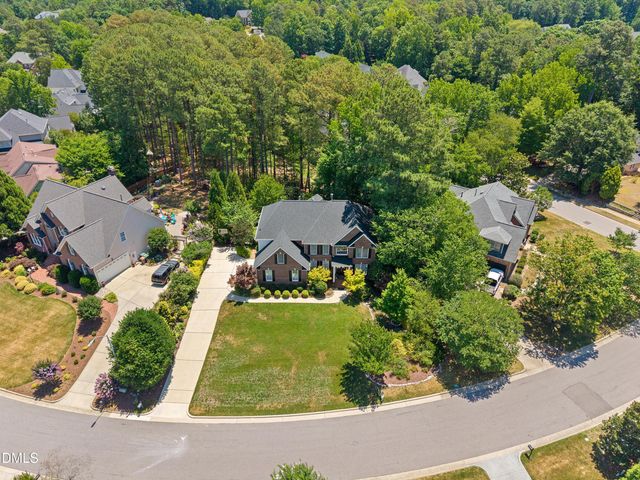102 Poppleford Place, Cary, NC 27518