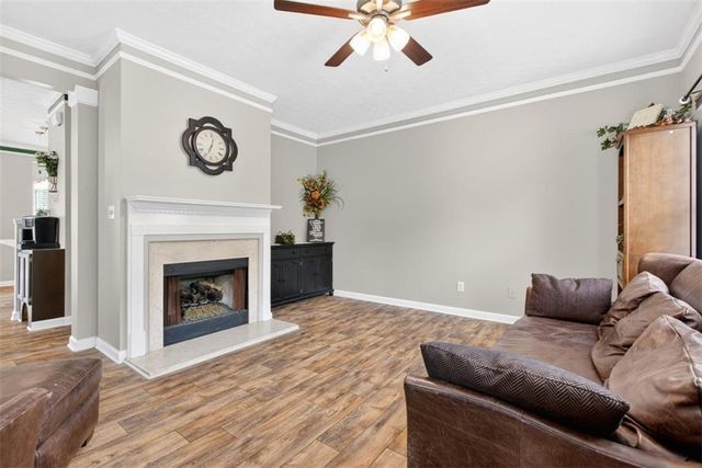 2484 Stonegate Drive NW, Acworth, GA 30101