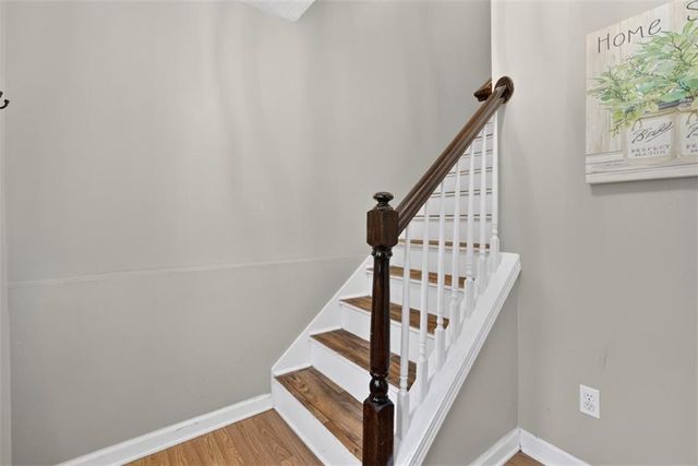 2484 Stonegate Drive NW, Acworth, GA 30101