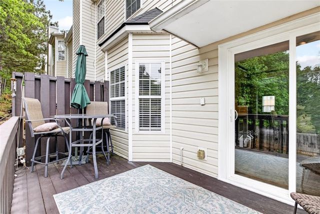 2484 Stonegate Drive NW, Acworth, GA 30101