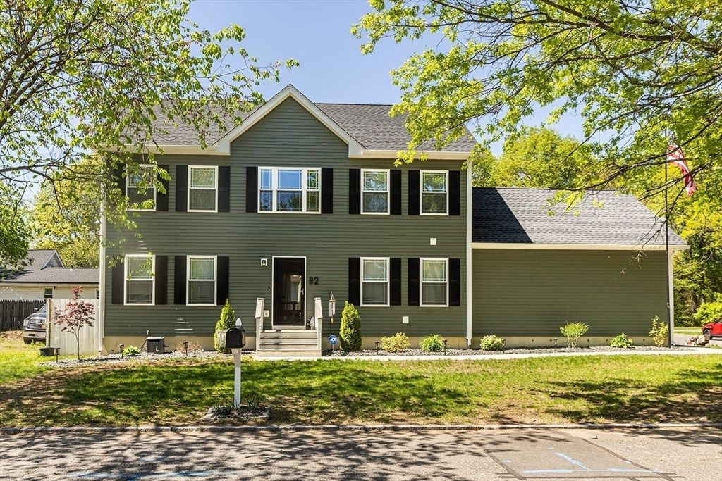 82 Davenport St, Springfield, MA 01119