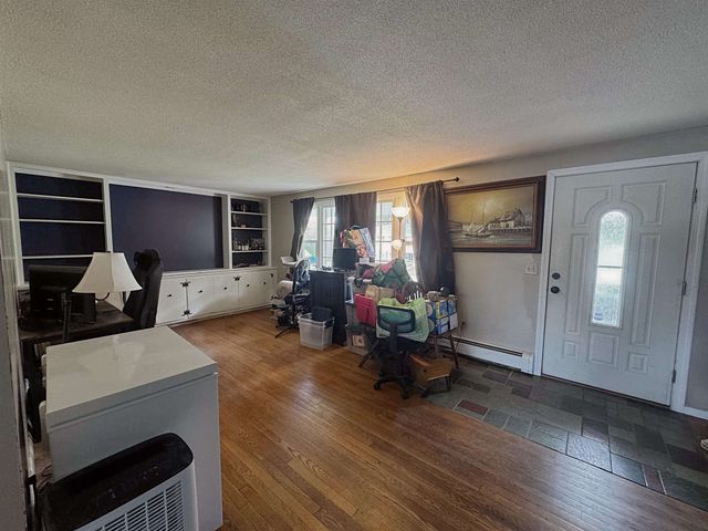 20 Edwin Avenue, Claremont, NH 03743