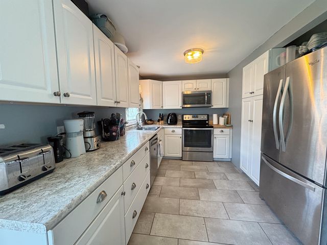 20 Edwin Avenue, Claremont, NH 03743