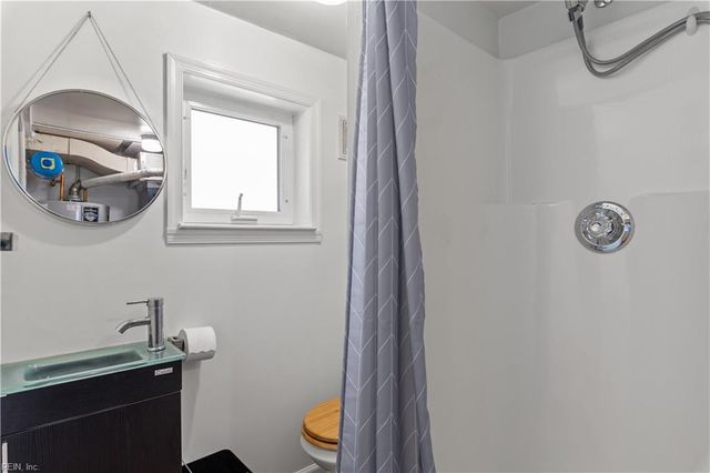 4524 Woolsey ST, Norfolk, VA 23513