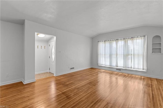 4524 Woolsey ST, Norfolk, VA 23513