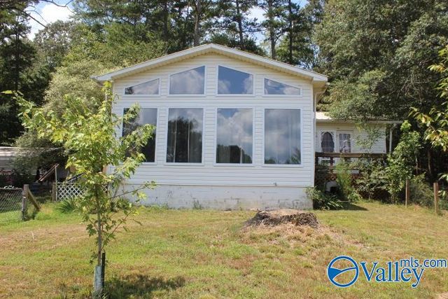 132 Winston Drive, Valley Head, AL 35989