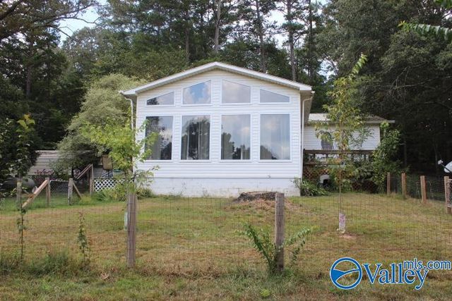 132 Winston Drive, Valley Head, AL 35989