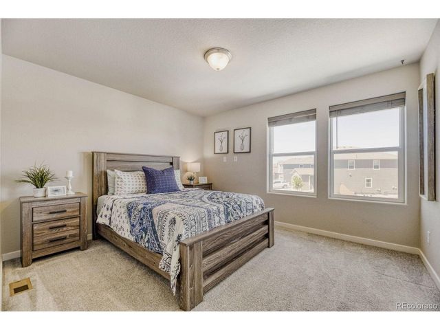 291 Sabin Way, Lochbuie, CO 80603