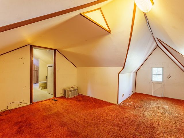 6731 W Albion Avenue, Chicago, IL 60631