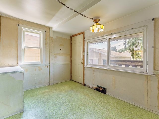 6731 W Albion Avenue, Chicago, IL 60631