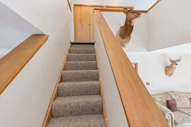 5594 S Peacock Trail, Peacock Twp, MI 49304