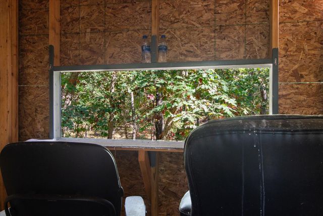 5594 S Peacock Trail, Peacock Twp, MI 49304