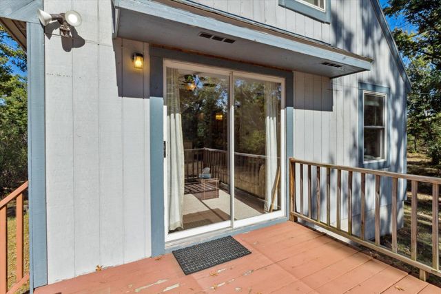 5594 S Peacock Trail, Peacock Twp, MI 49304