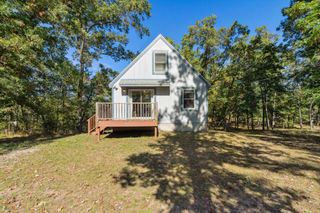 5594 S Peacock Trail, Peacock Twp, MI 49304