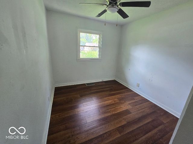 8203 E 48th Street, Indianapolis, IN 46226