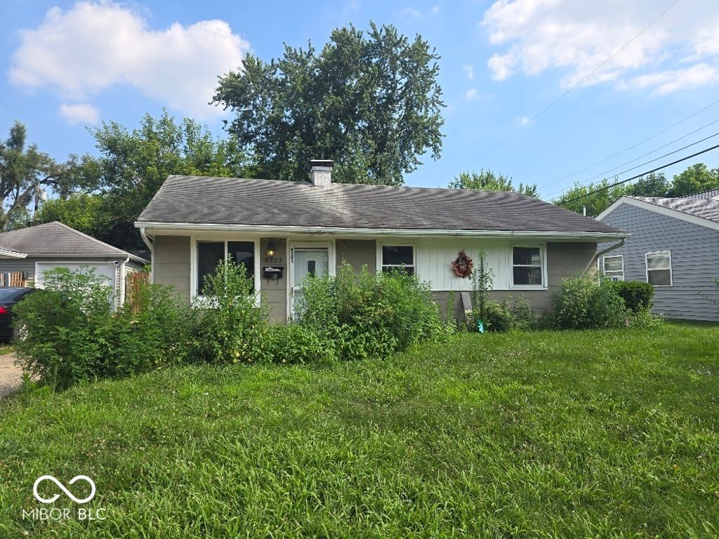 8203 E 48th Street, Indianapolis, IN 46226