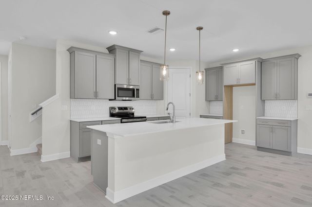 127 BIG PINE Lane, Ponte Vedra, FL 32081