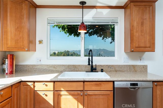 1404 Corona Drive, Glendale, CA 91205