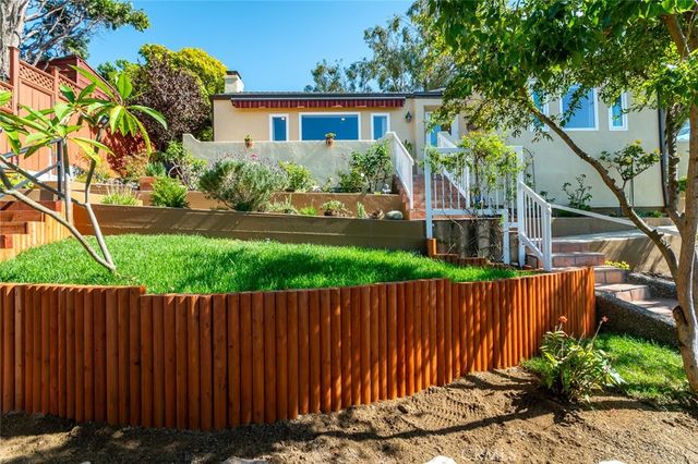 1404 Corona Drive, Glendale, CA 91205