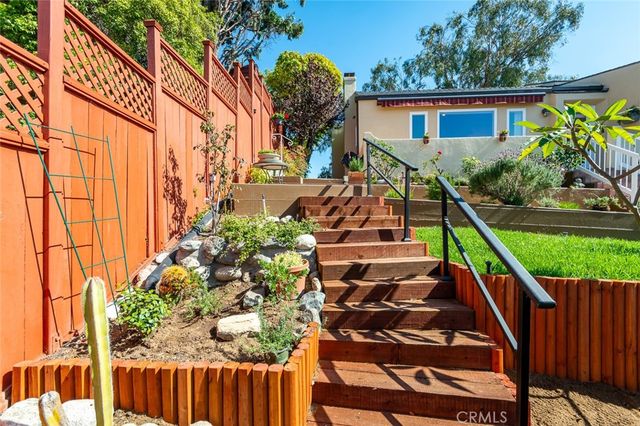 1404 Corona Drive, Glendale, CA 91205