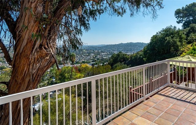 1404 Corona Drive, Glendale, CA 91205