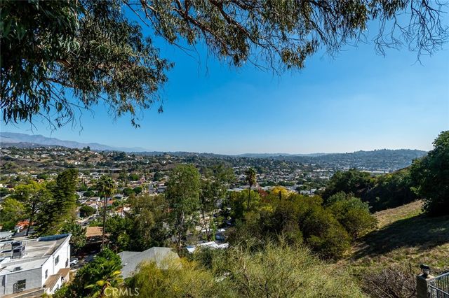 1404 Corona Drive, Glendale, CA 91205