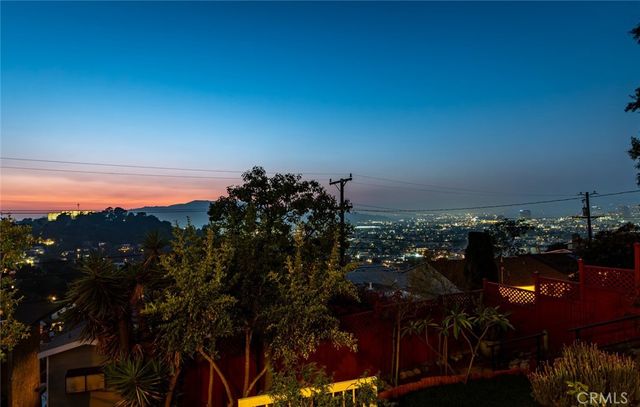 1404 Corona Drive, Glendale, CA 91205