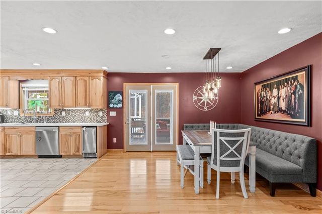 5971 Holder Road, Clemmons, NC 27012