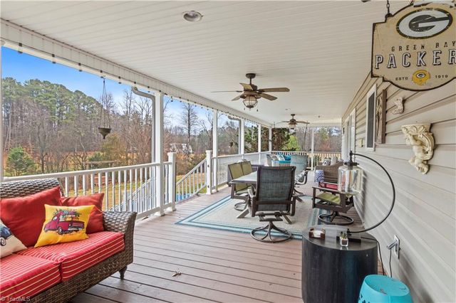 5971 Holder Road, Clemmons, NC 27012