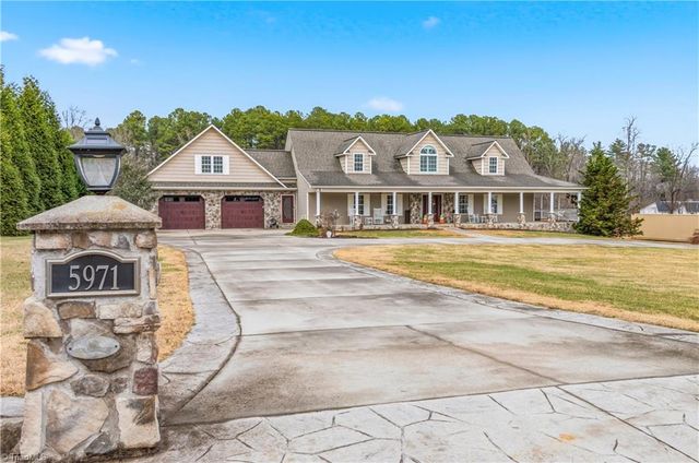 5971 Holder Road, Clemmons, NC 27012