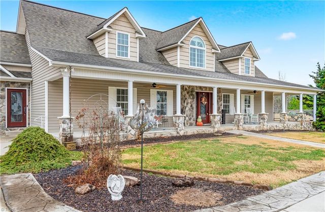 5971 Holder Road, Clemmons, NC 27012