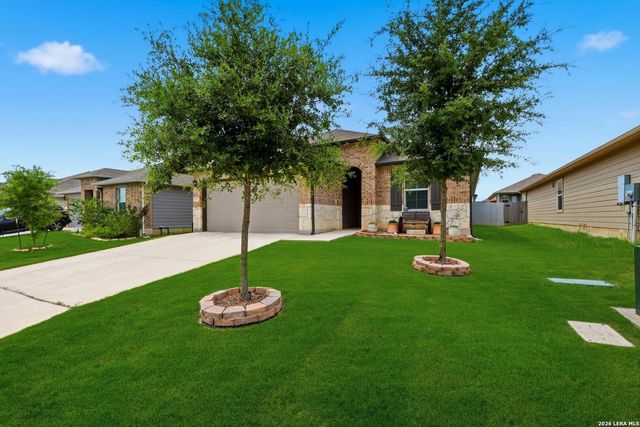 832 Cinnamon Teal, Seguin, TX 78155