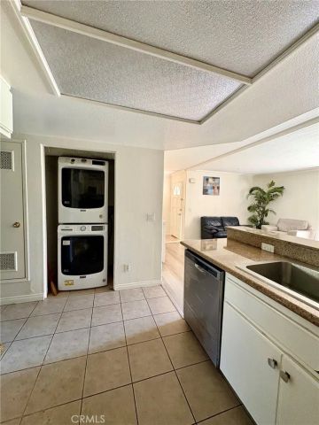 12591 Westminster 114, Garden Grove, CA 92843