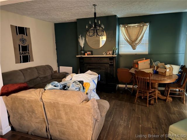 592 N Minor Lane, Madison, IN 47250