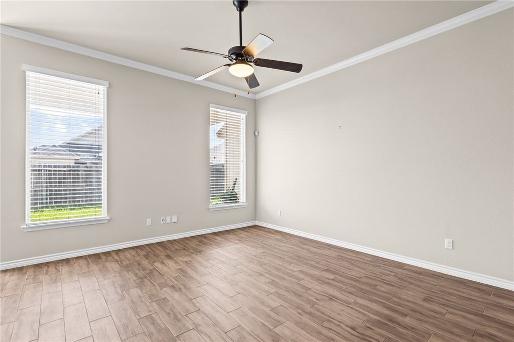 7846 Fort Griffen Dr, Corpus Christi, TX 78414 — photo 3