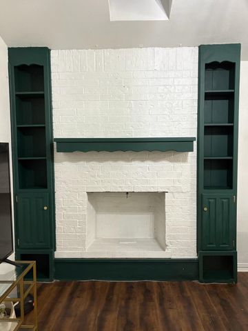 2925 Ridgewood Drive, Hurst, TX 76054