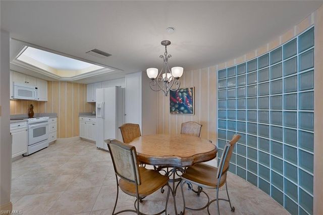 4751 Gulf Shore BLVD N 1507, Naples, FL 34103