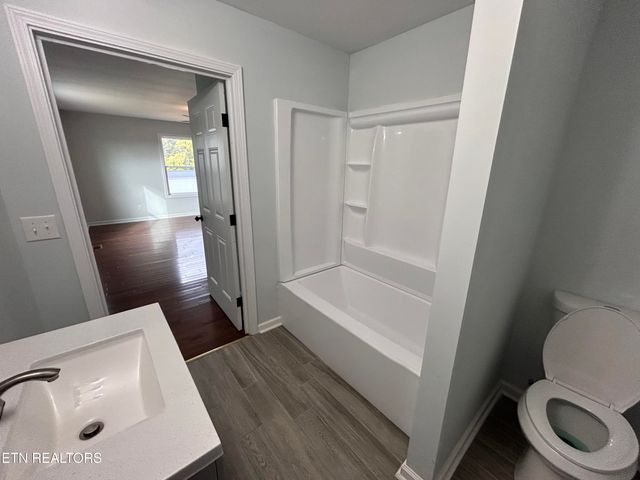 1174 Howell River Rd, Rutledge, TN 37861