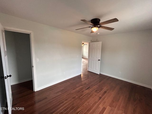 1174 Howell River Rd, Rutledge, TN 37861