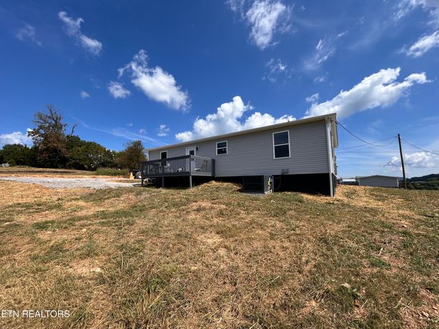 1174 Howell River Rd, Rutledge, TN 37861