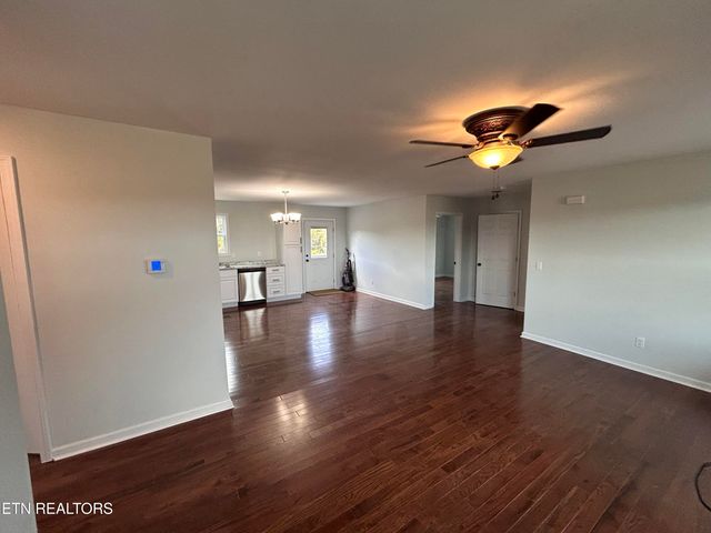 1174 Howell River Rd, Rutledge, TN 37861