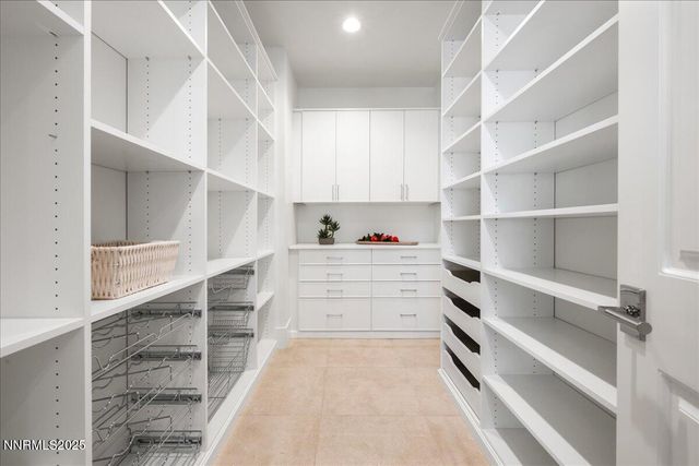 20555 Latour Way, Reno, NV 89511