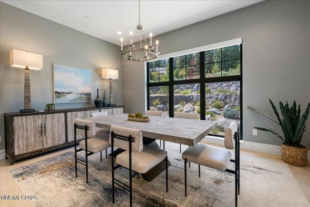 20555 Latour Way, Reno, NV 89511