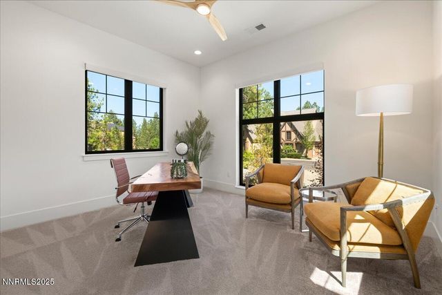 20555 Latour Way, Reno, NV 89511