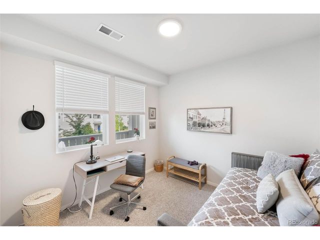 2078 Autumn Moon Dr 3, Windsor, CO 80550